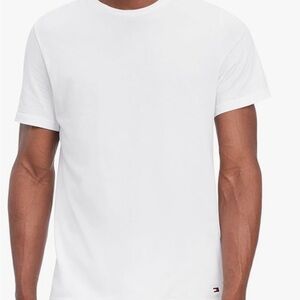 Tommy Hilfiger Men's two bundle white T-shirts SZ MED